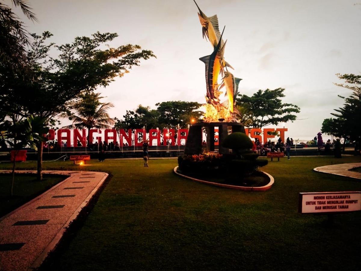 Long Beach Hotel Pangandaran Exterior photo
